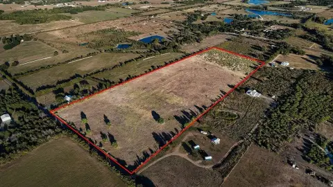 30 Acres Near Round Top