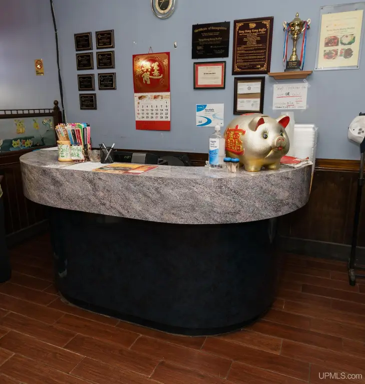 Picture 30