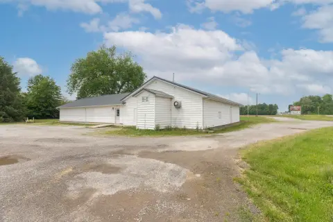 Former VFW Hall on 1.5 Acres