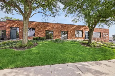 Single-Story Office Units
