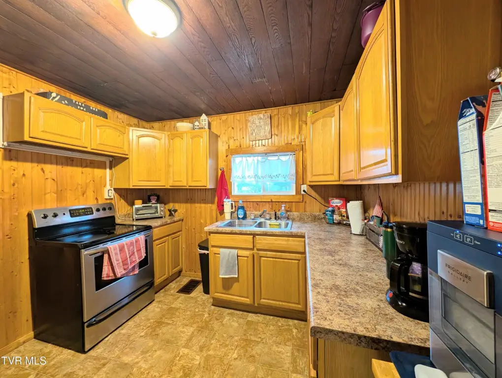 Picture 30