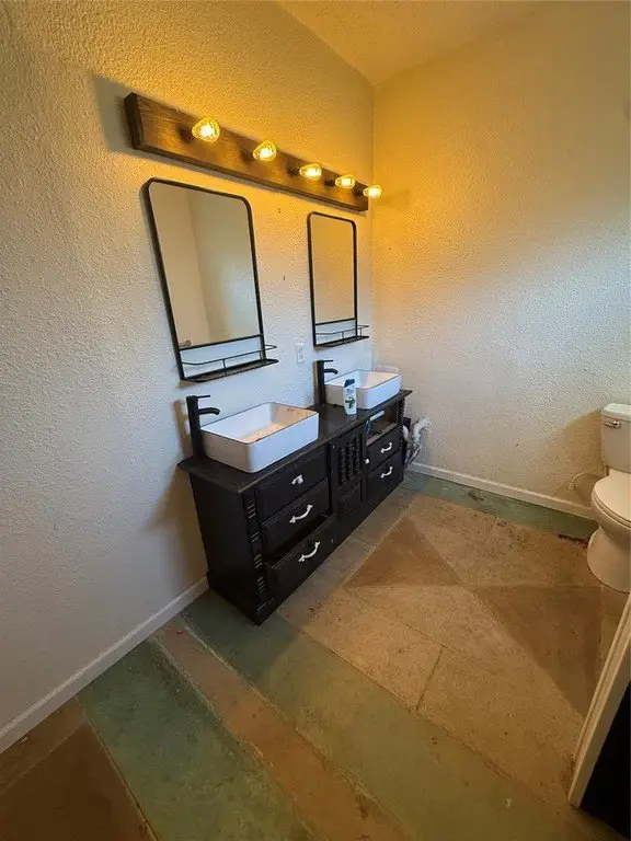Picture 16