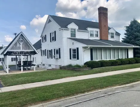 Yorktown Mixed-Use Landmark For Sale