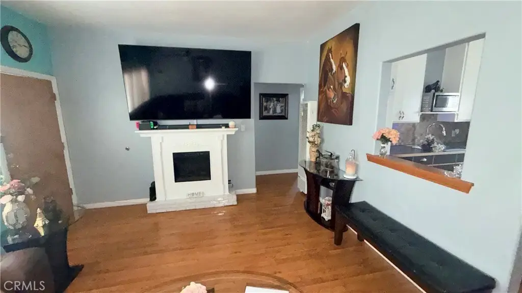 Picture 7
