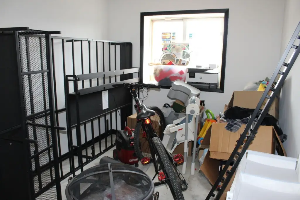 Picture 16