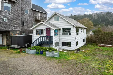 Live-Work Property Near Ocean