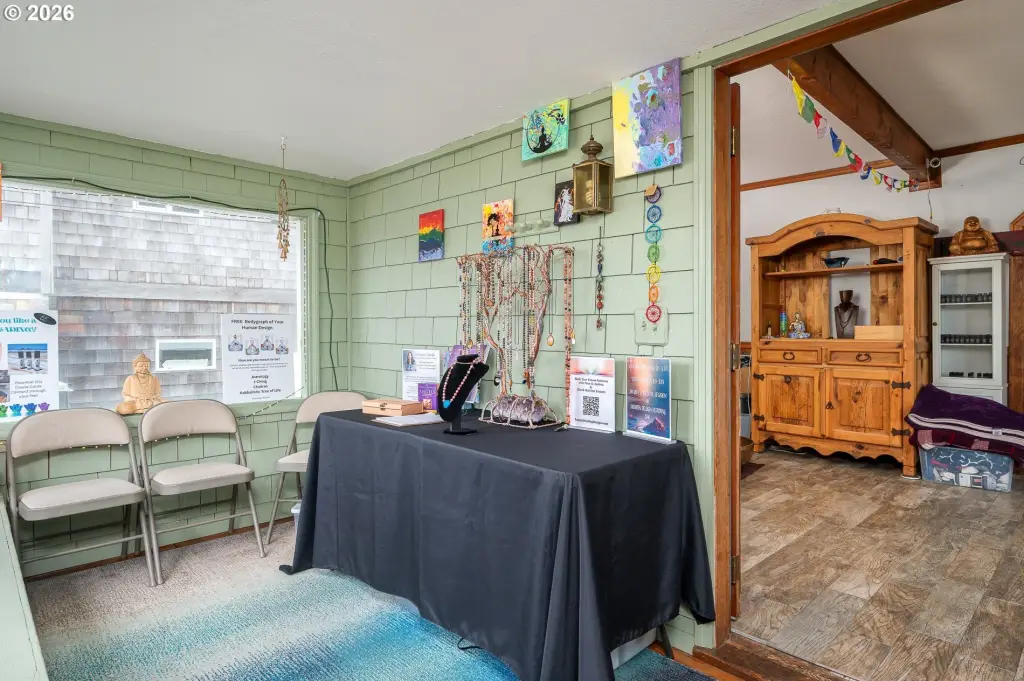 Picture 4
