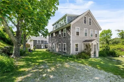 Versatile Two-Family Home Block Island
