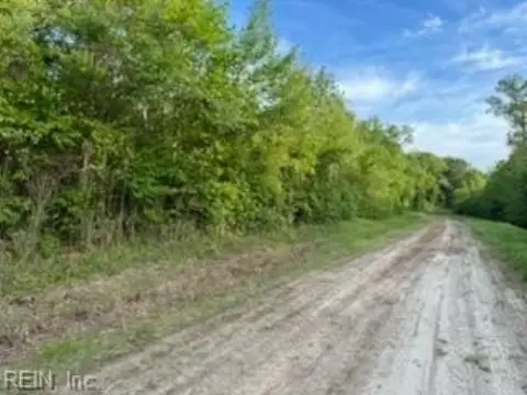 South Mills 10-Acre Lot