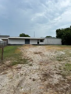 Metal Flex Warehouse with Office