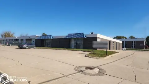 Picture of Office buildings at 1408 & 1410 6th Street SW, Mason City, IA