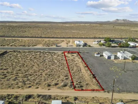 Spacious Land in Boron, CA