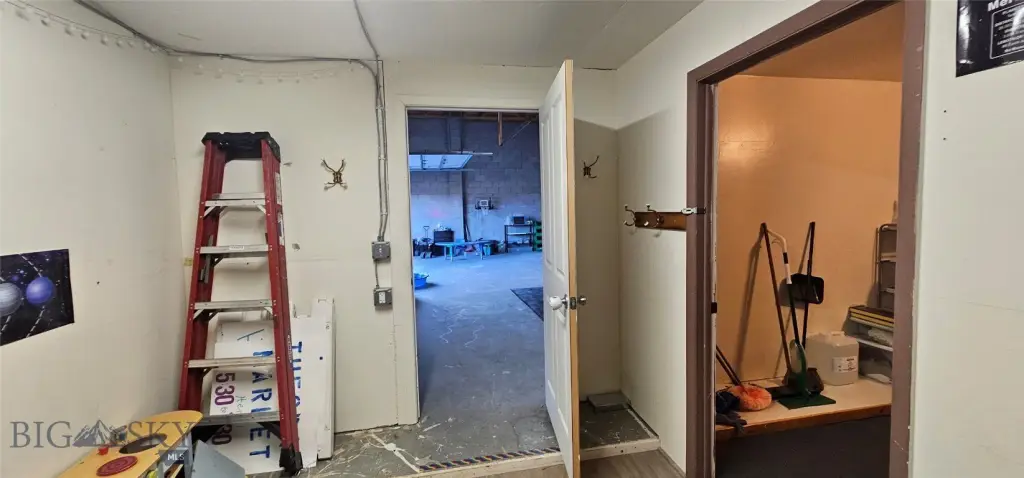 Picture 25