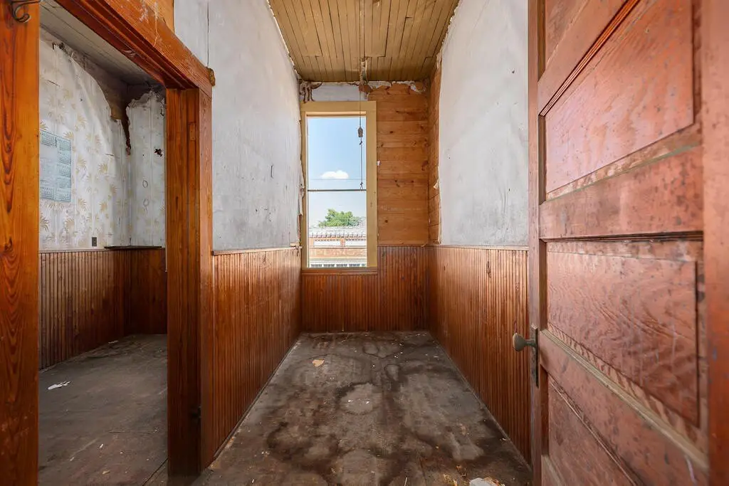 Picture 23