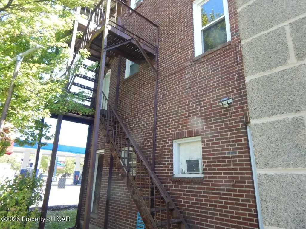 Picture 10