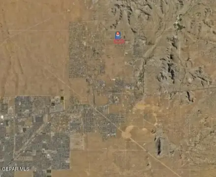 Expansive Land Parcel in El Paso