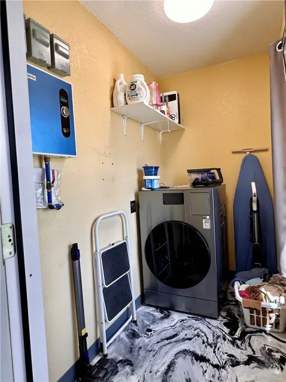 Picture 28