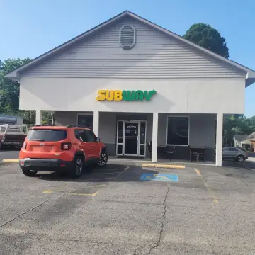 Restaurant with Tenant in Place
