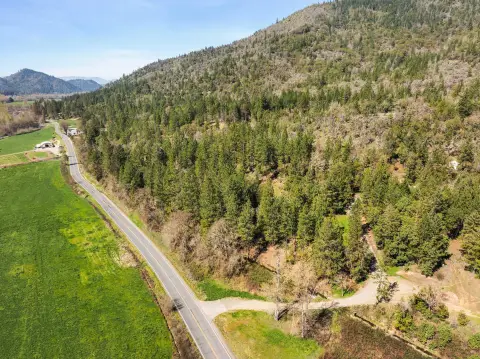 Applegate Valley Buildable Acreage