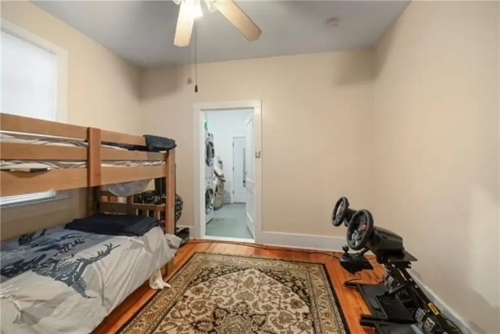 Picture 11