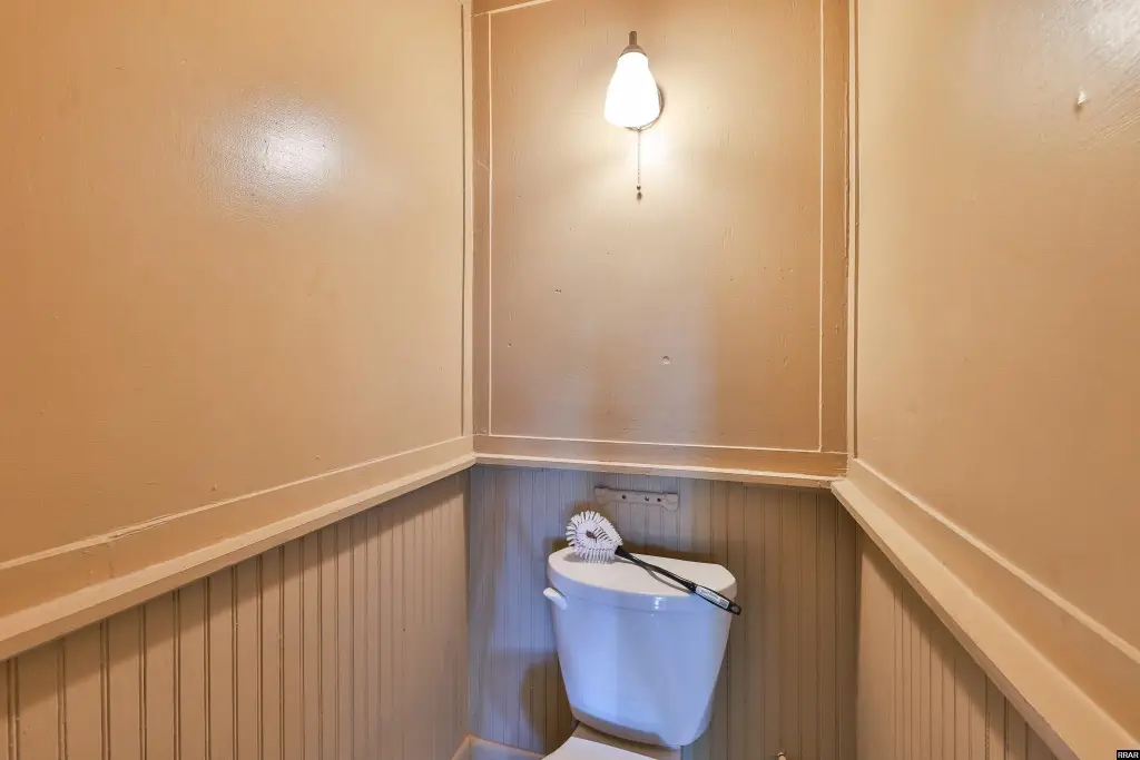 Picture 7