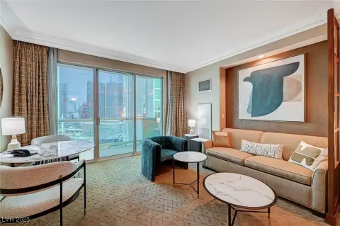 Las Vegas High-Rise Studio Suite