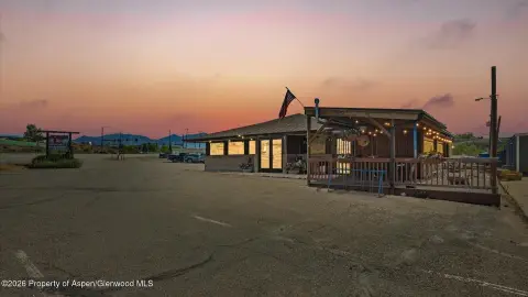 Storefront Property with Highway Access