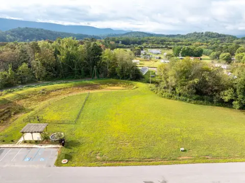 Land in Growing Community