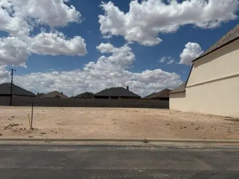 Luxury Land Building Opportunity