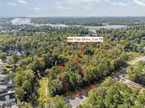 Large Homesite in Marsh Landing
