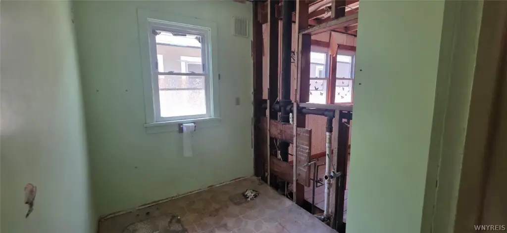 Picture 30