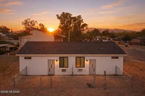 Modern Tucson Duplex with Expansion