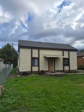Updated Duplex With New Roof