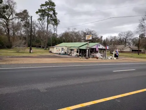 Retail Opportunity on Highway 59N
