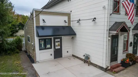 Quick-Service Coffee Shop Space