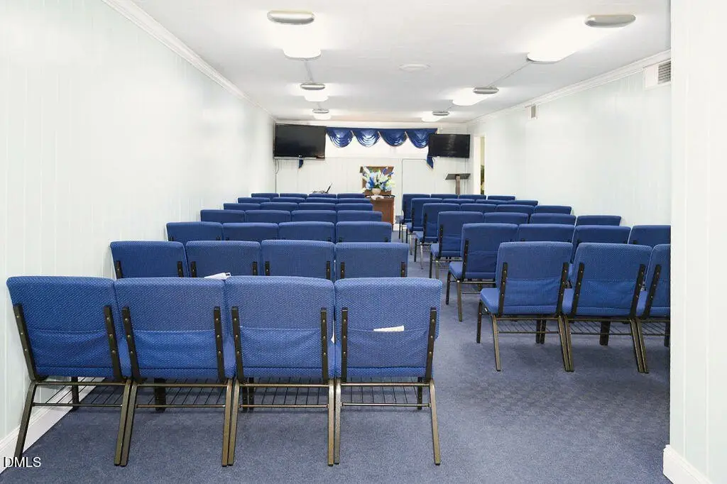 Picture 36