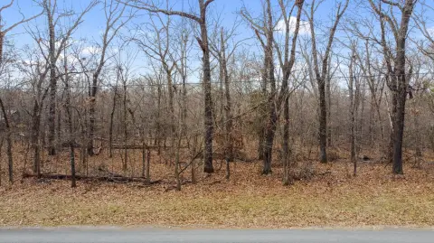 Pryor, OK - Wooded Land