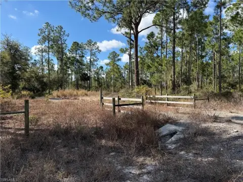 LaBelle Land Opportunity Awaits