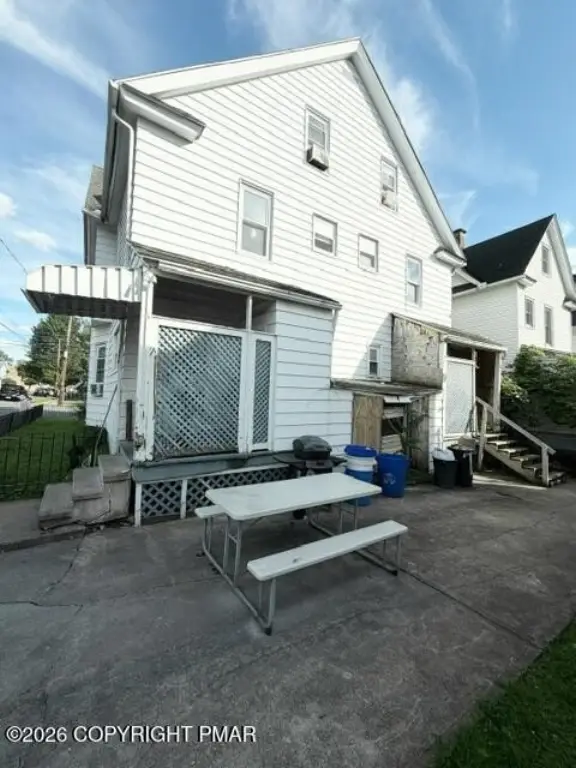 Picture 3