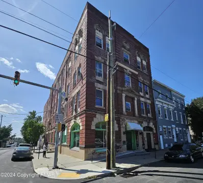 Street Retail Space with Storage