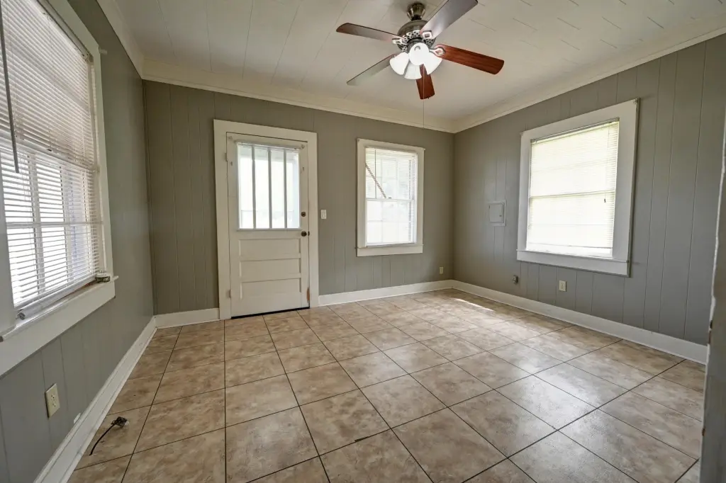 Picture 18