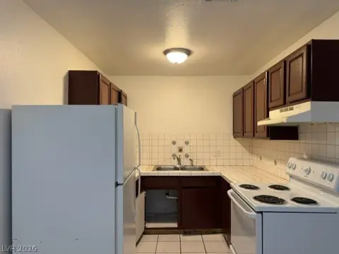 Single-Story Fourplex
