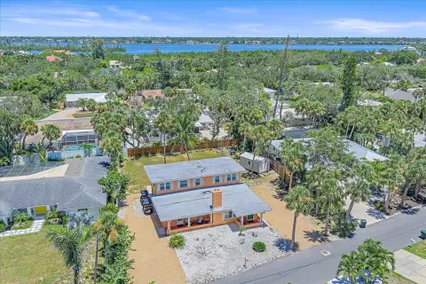 Siesta Key Triplex Investment Opportunity