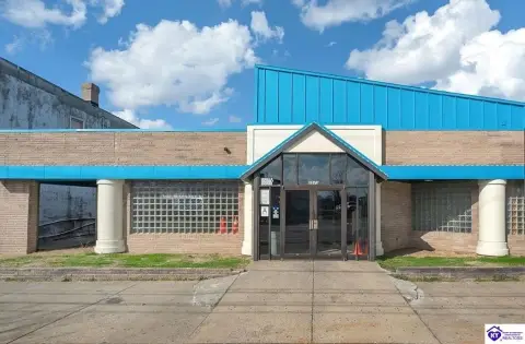 Prime Commercial Space For Sale