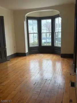 Remodeled Retail or Office Space