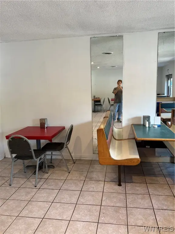 Picture 18