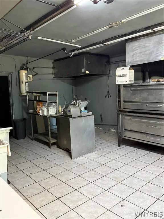 Picture 11