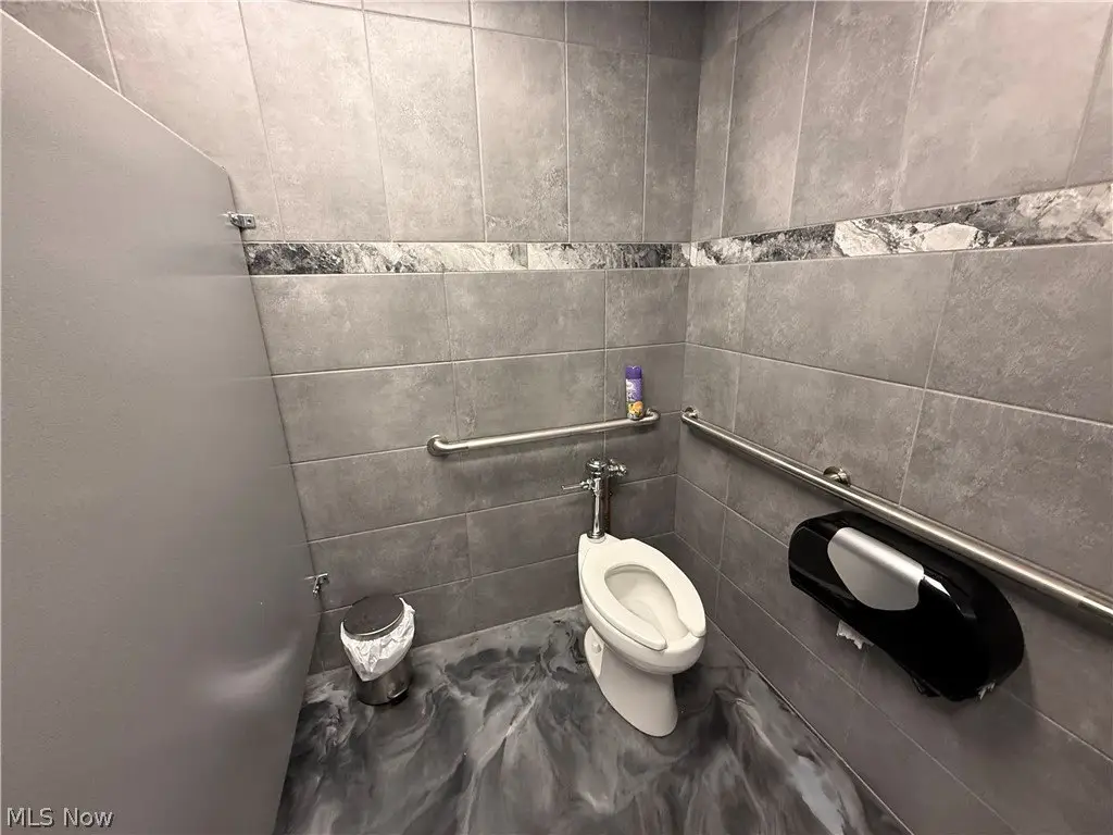 Picture 11