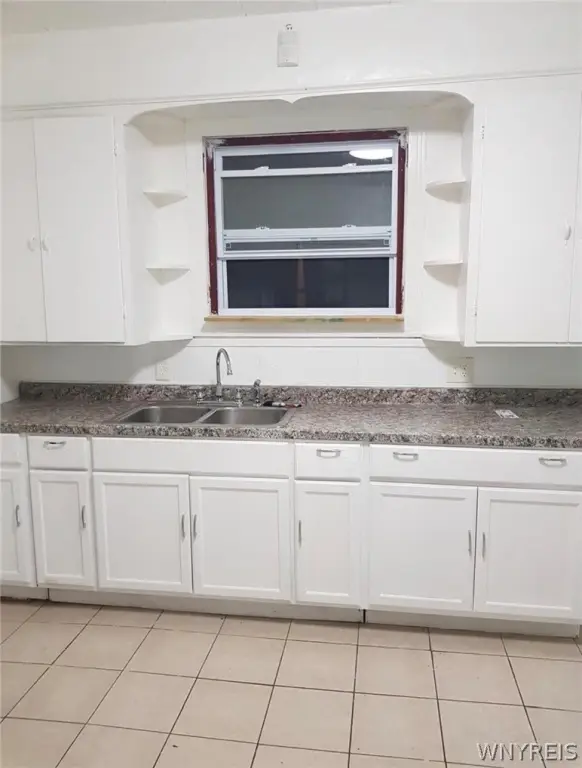 Picture 23