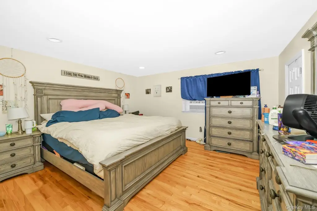 Picture 12